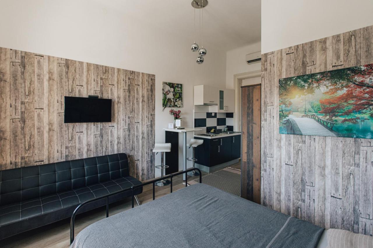 Palmers Apartments And Rooms ซาเกร็บ ภายนอก รูปภาพ