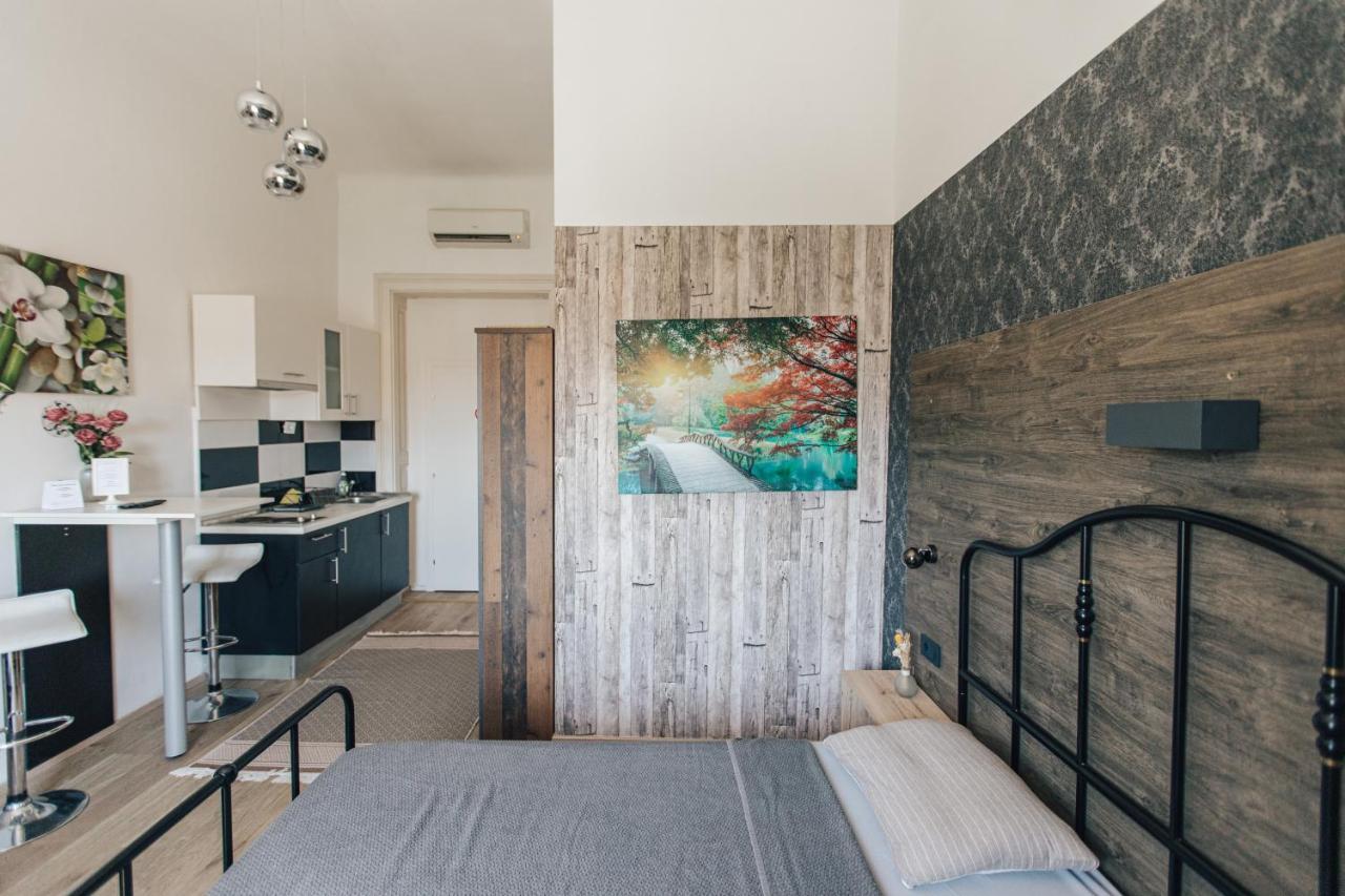 Palmers Apartments And Rooms ซาเกร็บ ภายนอก รูปภาพ