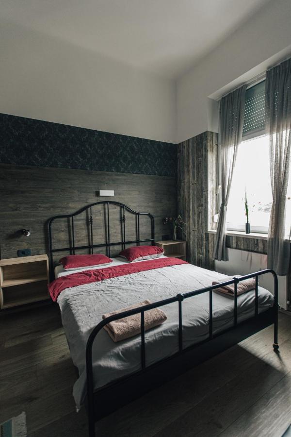 Palmers Apartments And Rooms ซาเกร็บ ภายนอก รูปภาพ
