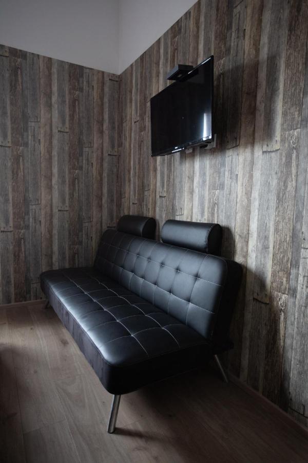 Palmers Apartments And Rooms ซาเกร็บ ภายนอก รูปภาพ