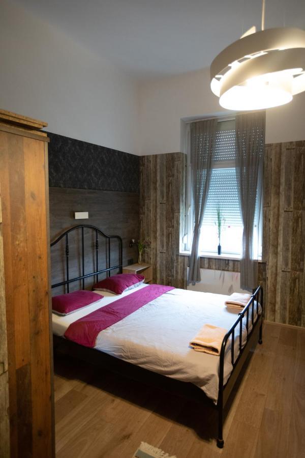 Palmers Apartments And Rooms ซาเกร็บ ภายนอก รูปภาพ